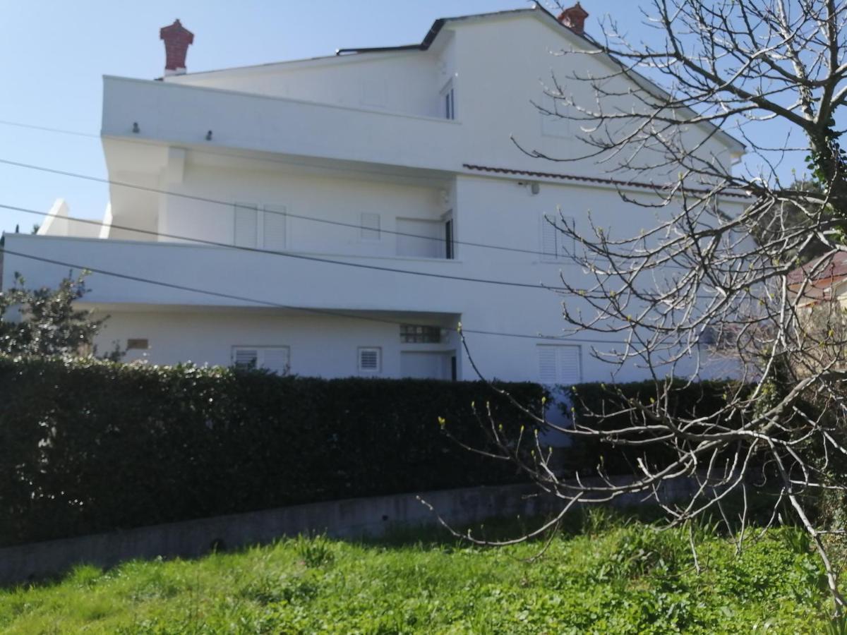 Apartment Rab Town Exterior foto